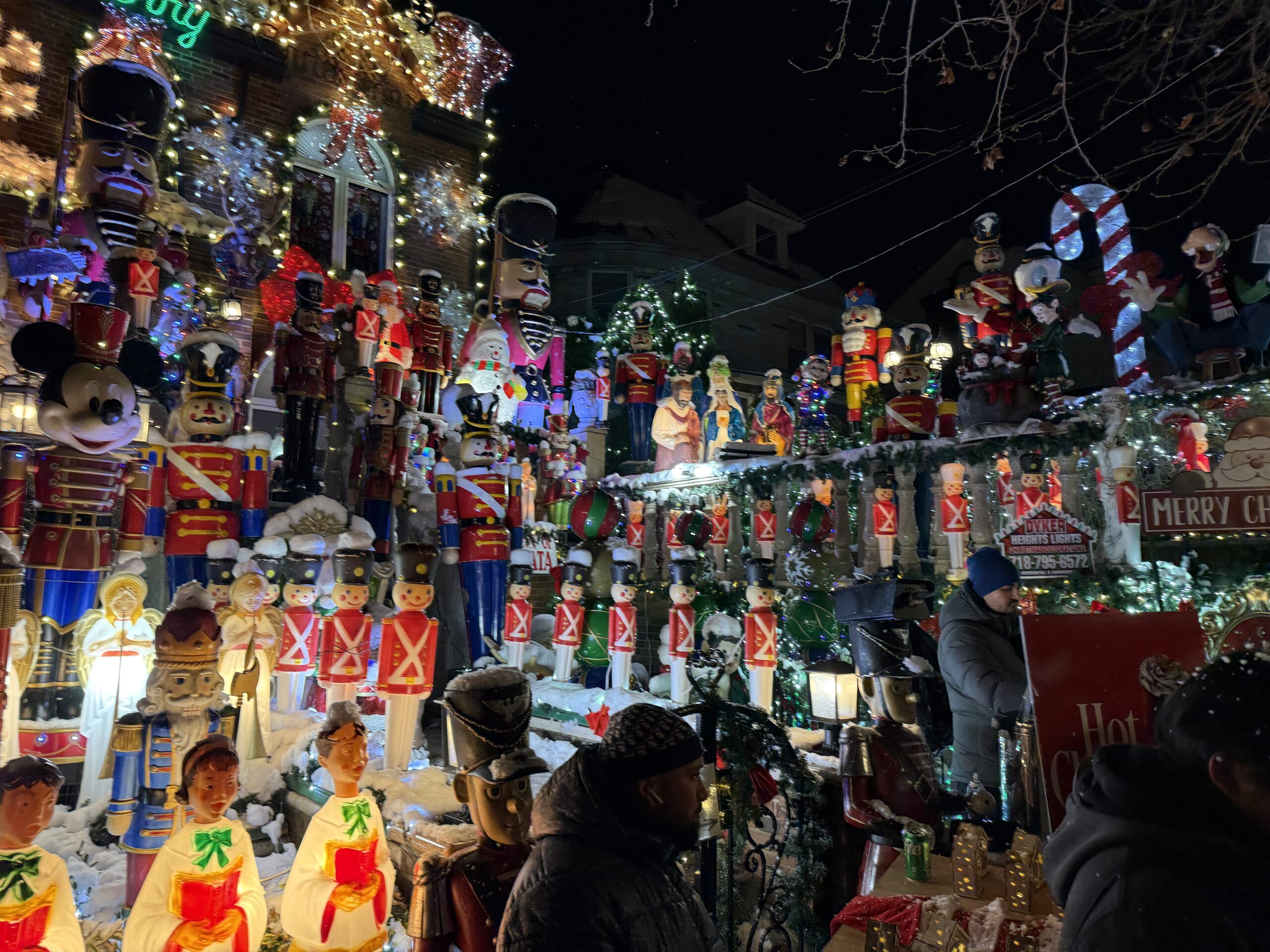 Brooklyn, New York — a large display of christmas decorations
