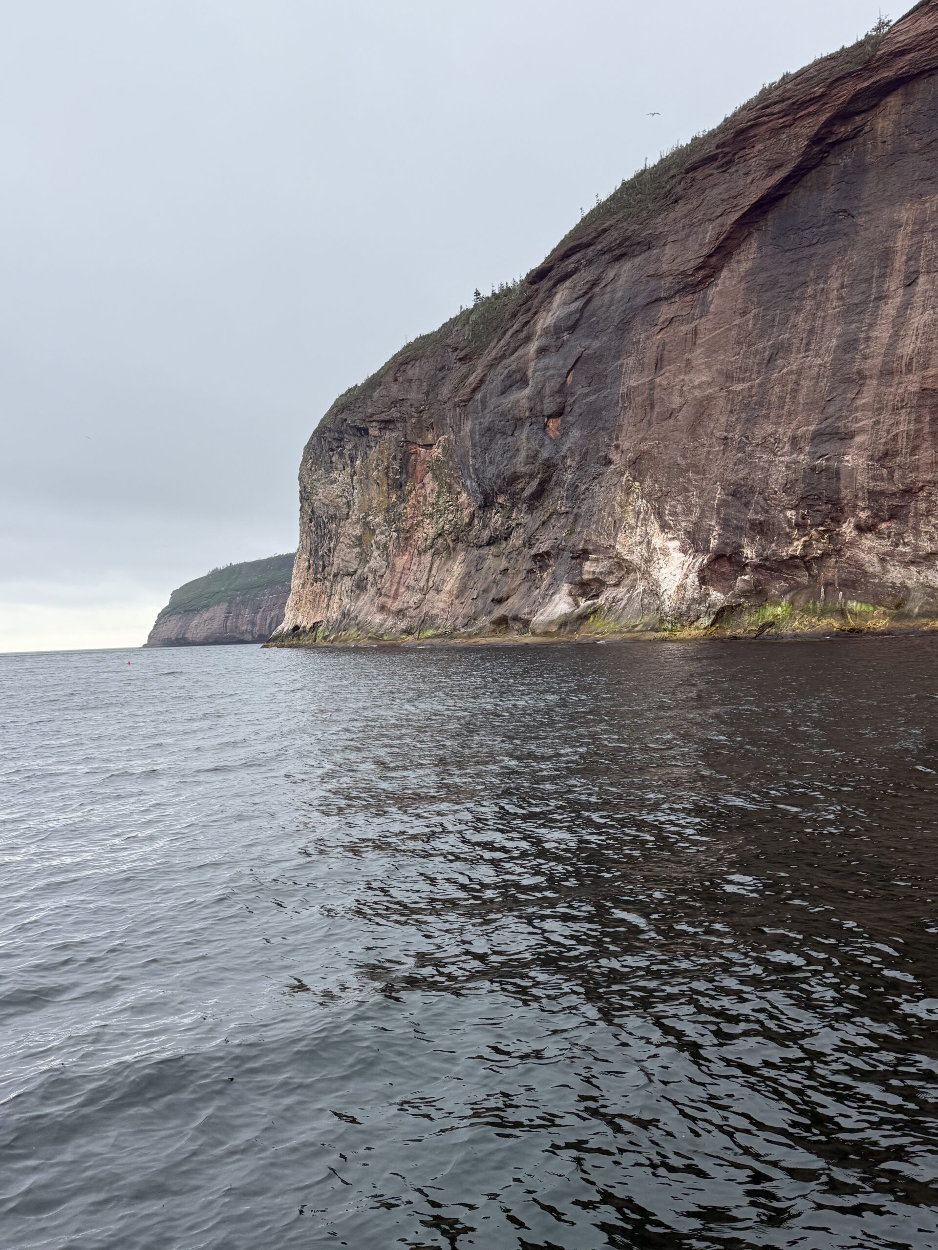 a body of water, Québec, Canada