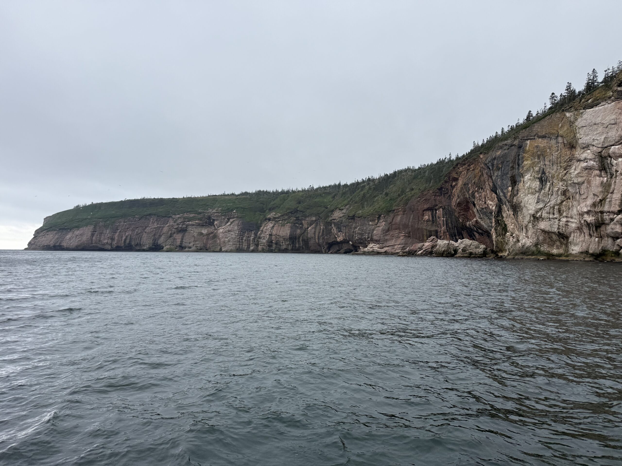 a body of water, Québec, Canada